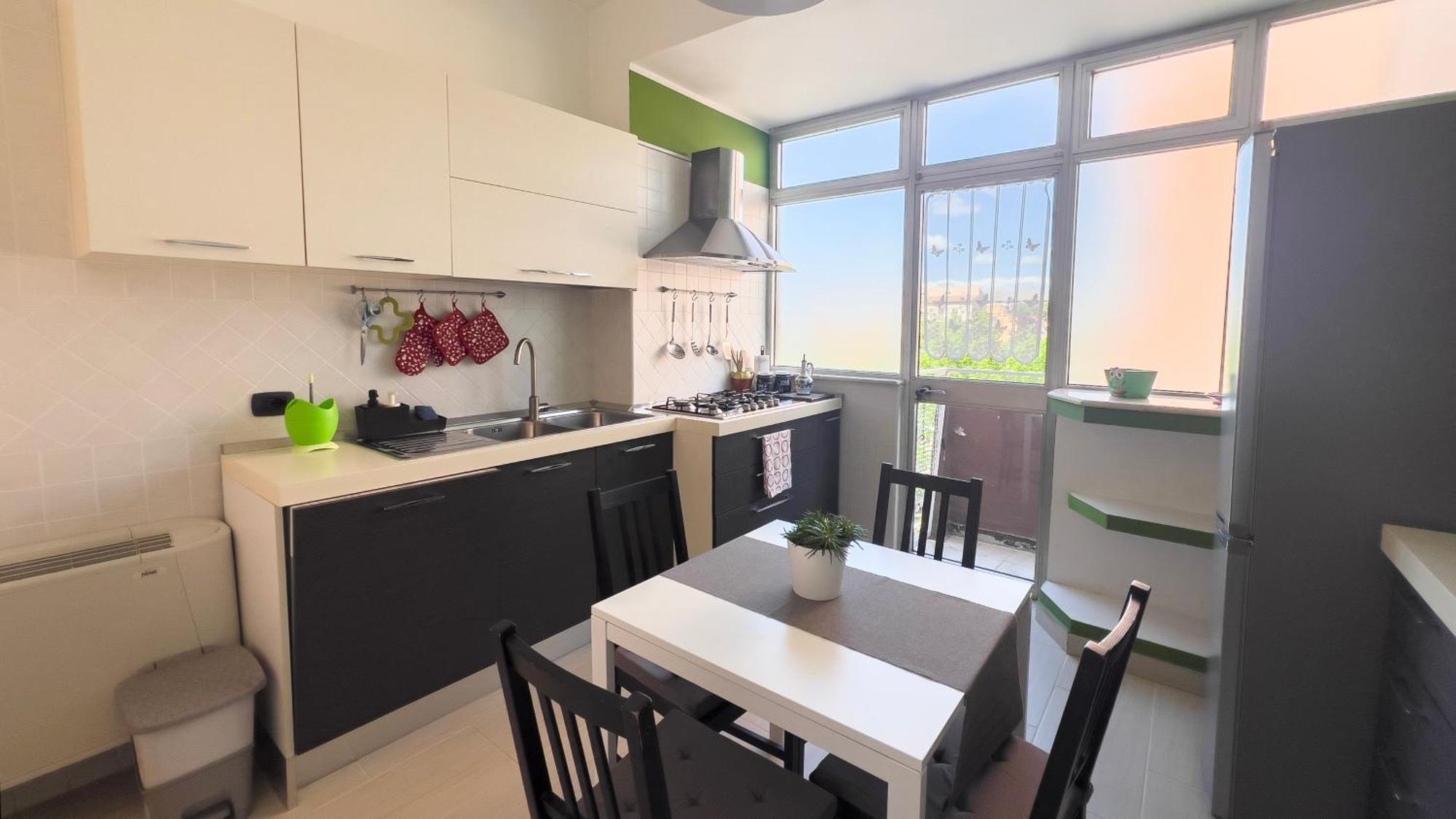 Grimhouse, Nuovo Trilocale In Lucio Sestio Apartamento *